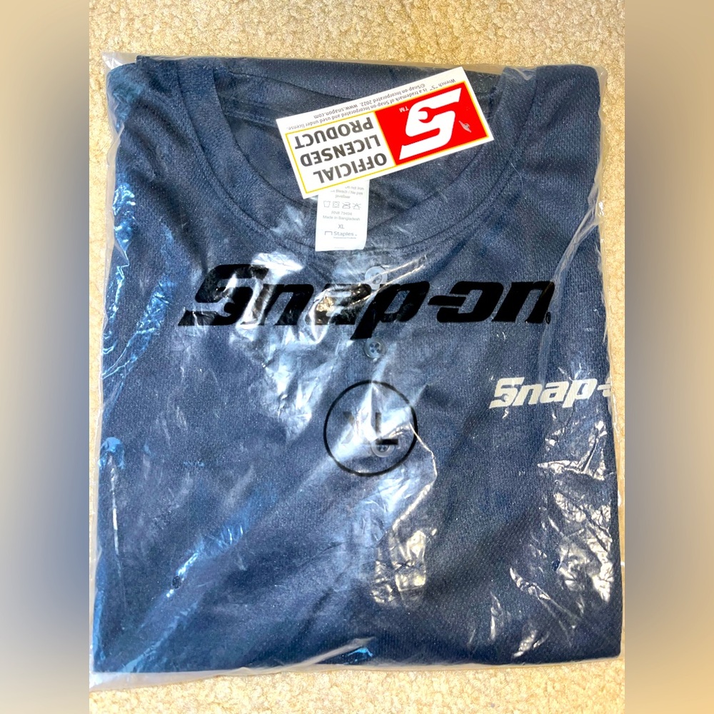 💥Snap-on licensed Men's Henley Blue T-Shirt